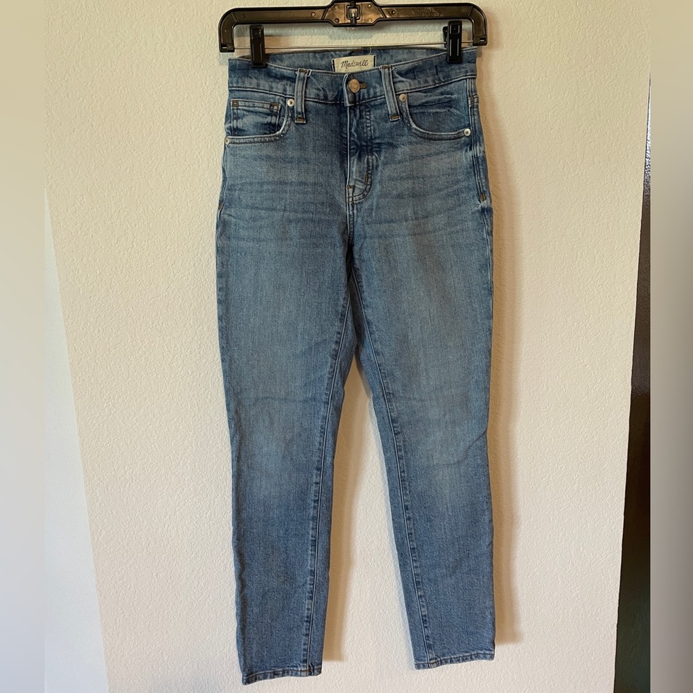 Madewell Blue Ankle Cropped Jeans